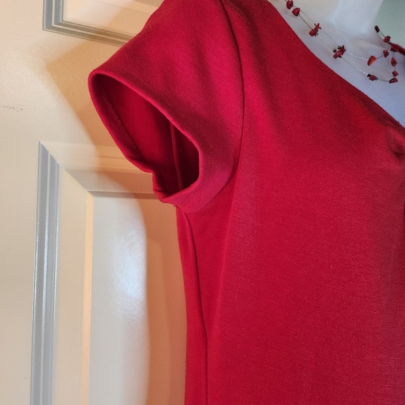 3/$20 Pre-owned Red Chadwick's Dress, Size 10 - Picture 4 of 9